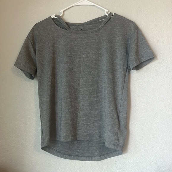 Nike Tops - Nike Dri-Fit Gray Athletic Shirt Size Extra Small